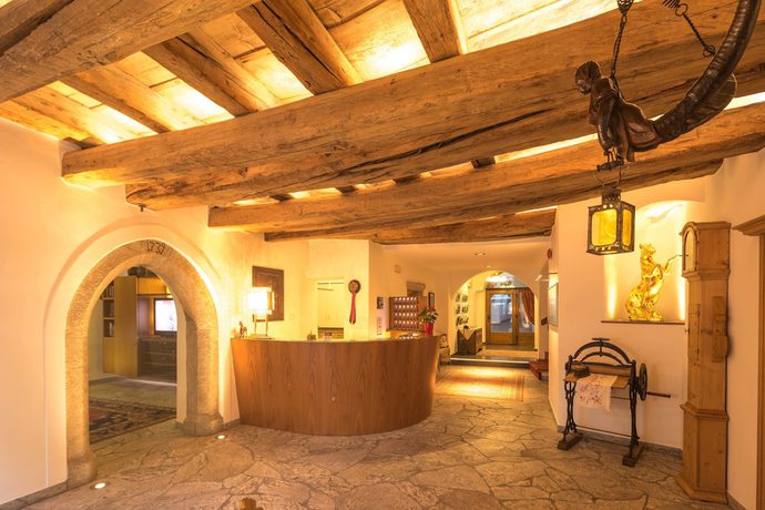 Imagen de los interiores del Hotel Goldenes R&ouml;ssl. Foto 20