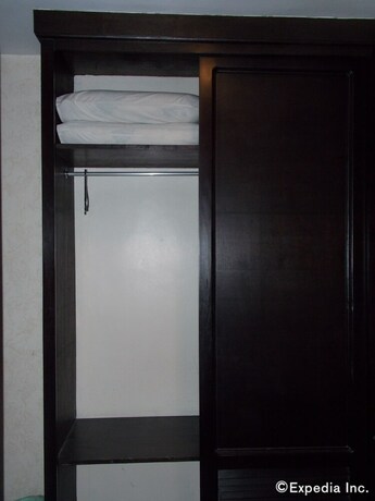Imagen de la habitación del Hotel Goldenfield Kundutel Hotel. Foto 17