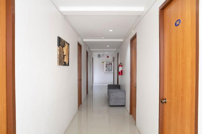 Imagen de los interiores del Hotel Goldentown Hotel and Residences. Foto 19
