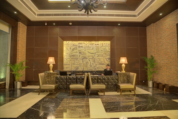 Imagen de los interiores del Hotel Goldfinch Delhi Ncr. Foto 18