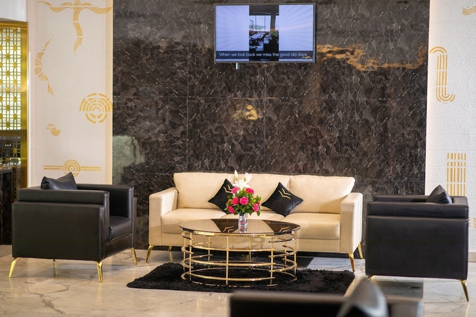 Imagen de los interiores del Hotel Goldfinch Mangalore. Foto 15