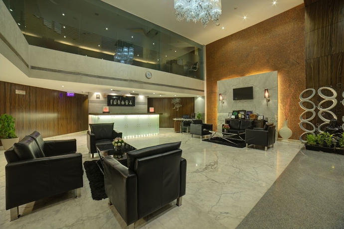 Imagen de los interiores del Hotel Goldfinch Mangalore. Foto 19