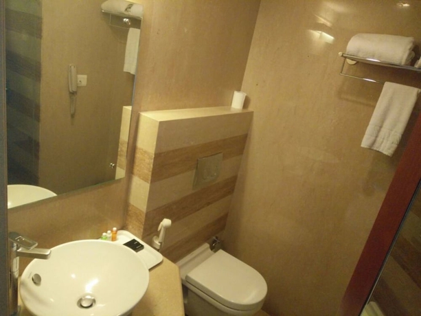 Imagen de la habitación del Hotel Goldfinch Retreat Bangalore. Foto 18