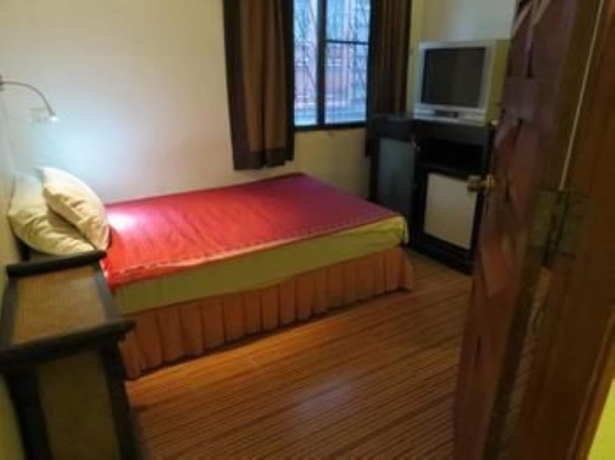 Imagen de la habitación del Hotel Goldie Guesthouse. Foto 7