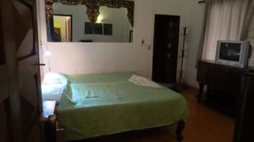 Imagen de la habitación del Hotel Goldie Guesthouse. Foto 9