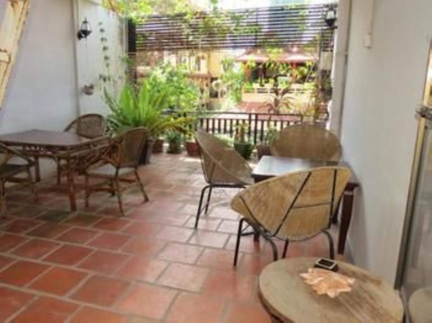 Imagen del bar/restaurante del Hotel Goldie Guesthouse. Foto 4