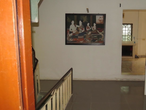 Imagen de los interiores del Hotel Goldie Guesthouse. Foto 19