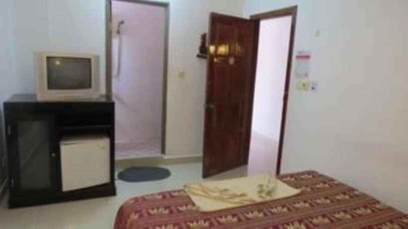 Imagen de la habitación del Hotel Goldie Guesthouse. Foto 12