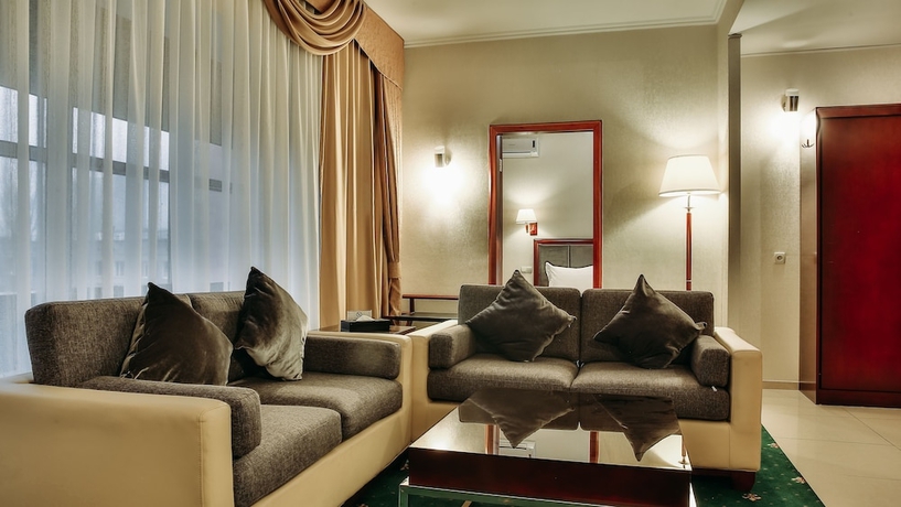 Imagen de la habitación del Hotel Goldman Empire. Foto 13