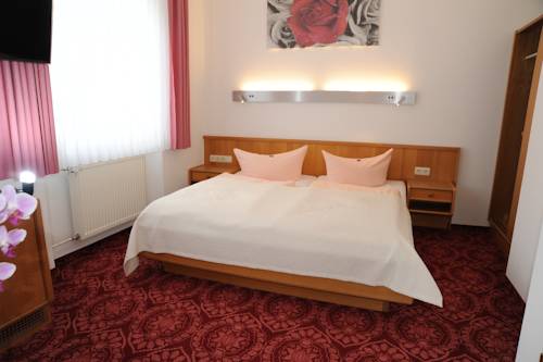 Imagen de la habitación del Hotel Goldner Anker. Foto 5