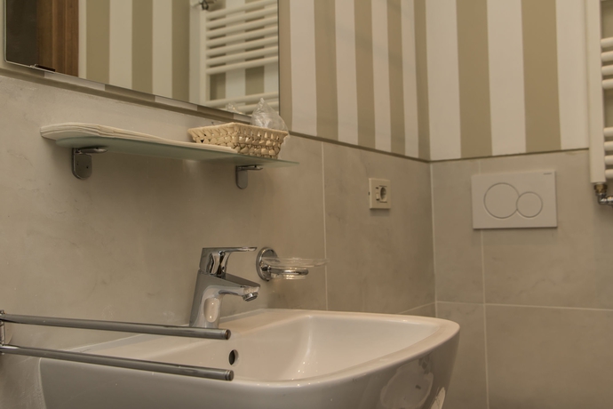 Imagen de la habitación del Hotel Goldoni. Foto 2