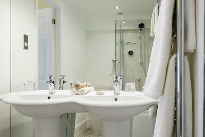 Imagen de la habitación del Hotel Goldsborough Hall. Foto 3