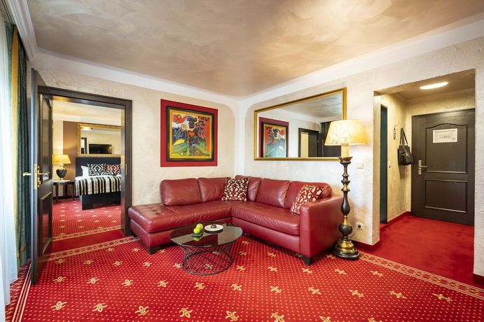 Imagen de la habitación del Hotel Golf And Alpin Wellness Resort Hotel Ludwig Royal. Foto 9