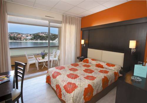 Imagen de la habitación del Hotel Golf, Bandol. Foto 10