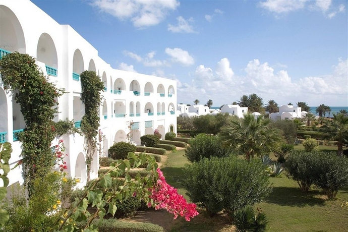 Imagen de los exteriores del Hotel Golf Beach Djerba. Foto 3