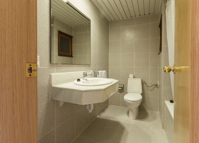 Imagen de la habitación del Hotel Golf Beach, Santa Ponsa. Foto 14