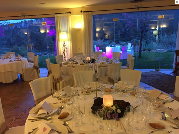 Imagen del bar/restaurante del Hotel Golf Can Rafel, Cervell&oacute;. Foto 5