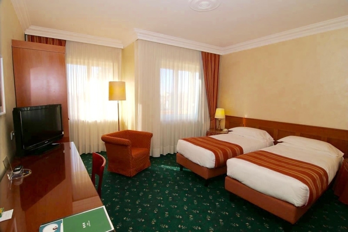 Imagen de la habitación del Hotel Golf Club Cavagli&agrave;. Foto 6