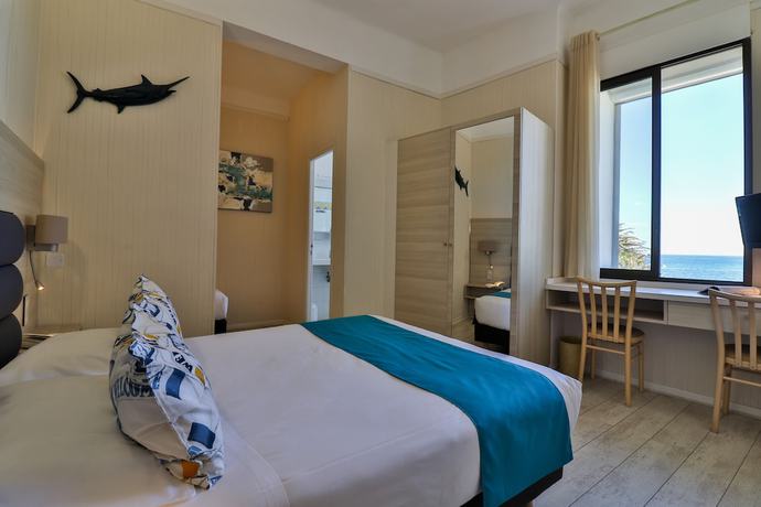 Imagen de la habitación del Hotel Golf H&ocirc;tel. Foto 2