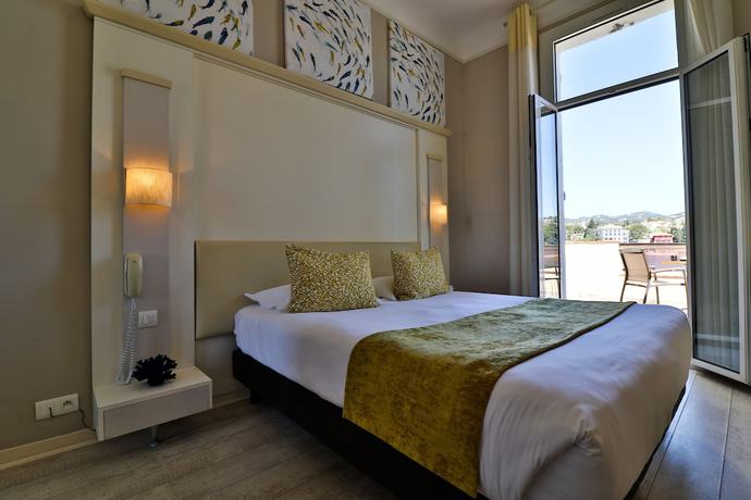 Imagen de la habitación del Hotel Golf H&ocirc;tel. Foto 5