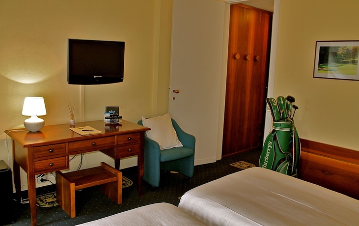 Imagen de la habitación del Hotel Golf La Pinetina. Foto 6