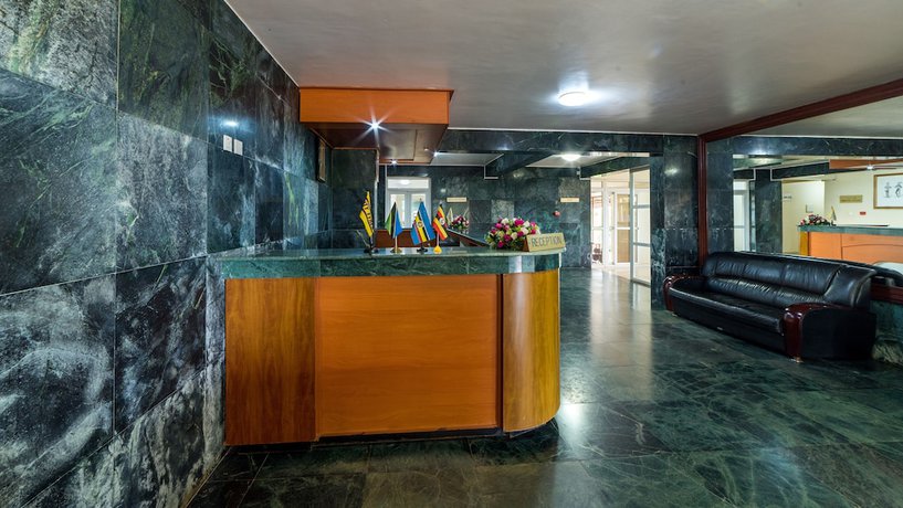 Imagen de los interiores del Hotel Golf Lane. Foto 17