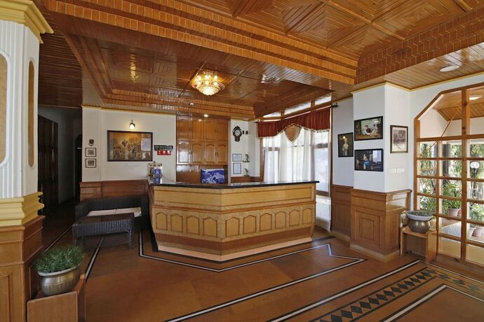 Imagen general del Hotel Golf Links Resort - Mashobra. Foto 5