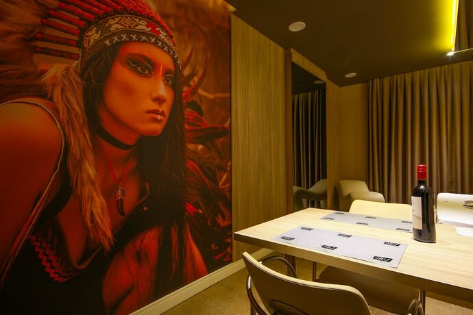 Imagen del bar/restaurante del Hotel Golf Motel. Foto 16