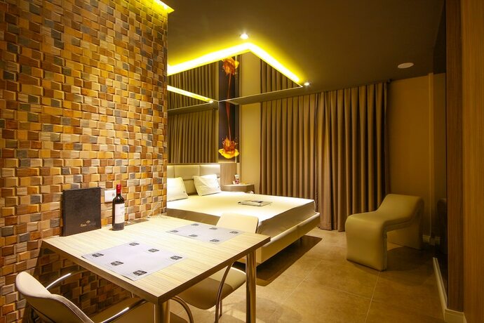 Imagen del bar/restaurante del Hotel Golf Motel. Foto 18