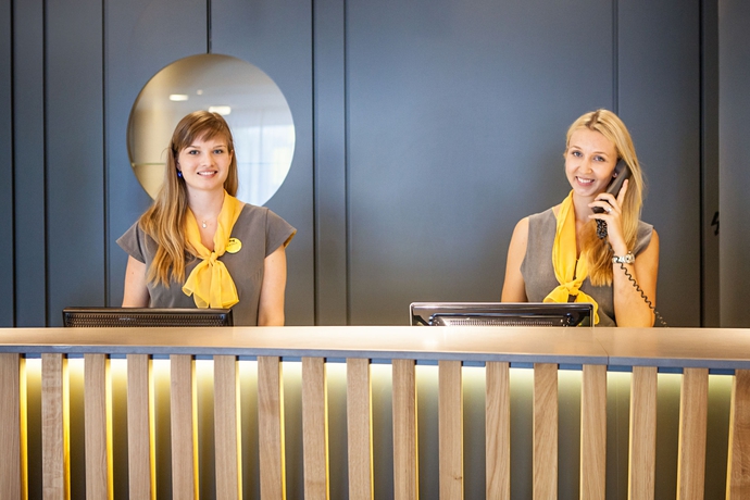 Imagen de los interiores del Hotel Golf Prague. Foto 13