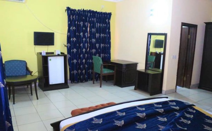 Imagen de la habitación del Hotel Golf Prince. Foto 3