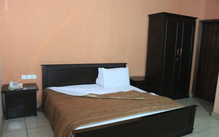 Imagen de la habitación del Hotel Golf Prince. Foto 12