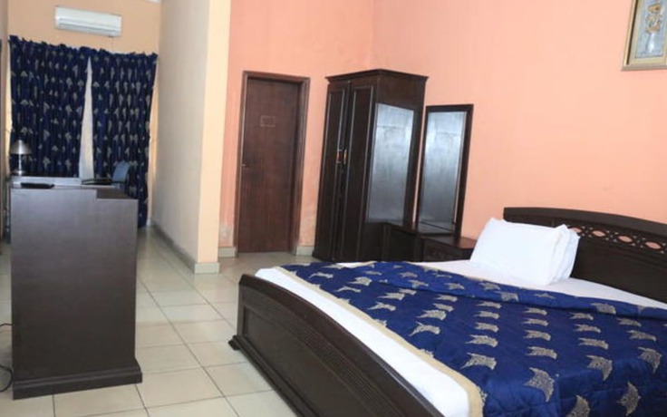 Imagen de la habitación del Hotel Golf Prince. Foto 18