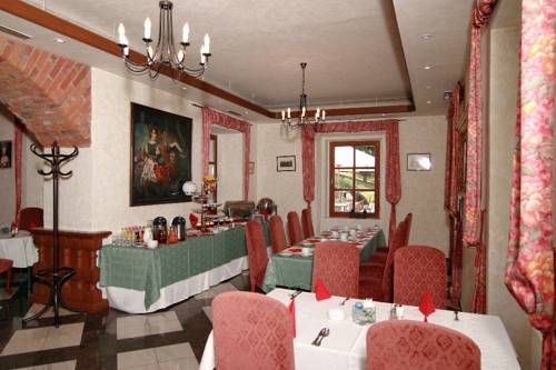 Imagen de la habitación del Hotel Golf Resort Konopiste. Foto 6