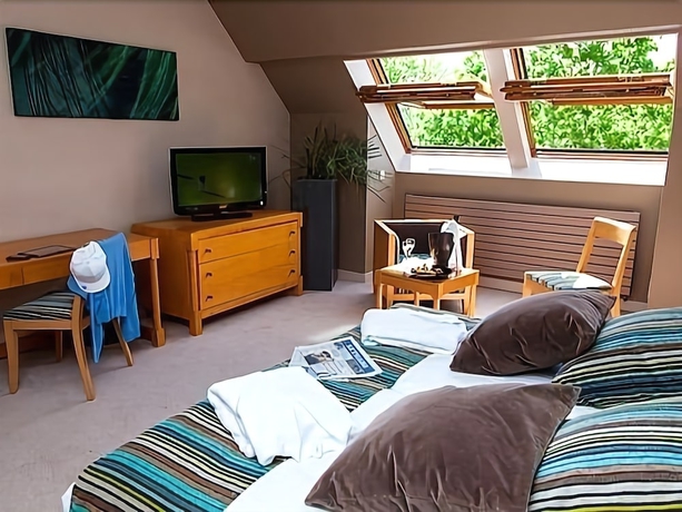 Imagen de la habitación del Hotel Golf Resort Val De Sorne. Foto 13