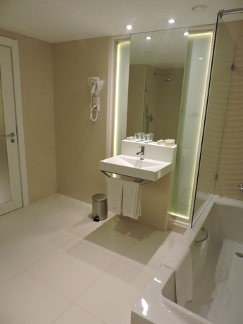 Imagen de la habitación del Hotel Golf Royal. Foto 2