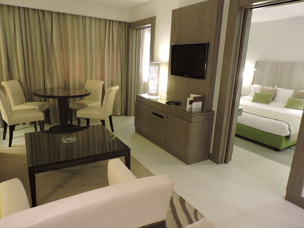 Imagen de la habitación del Hotel Golf Royal. Foto 3