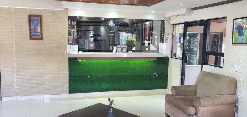 Imagen de los interiores del Hotel Golf Tijuana. Foto 20