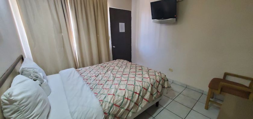 Imagen de la habitación del Hotel Golf Tijuana. Foto 16
