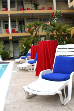 Imagen general del Hotel Golf View, Mandeville. Foto 2