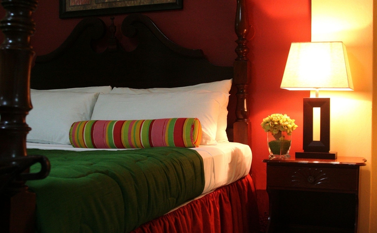 Imagen de la habitación del Hotel Golf View, Mandeville. Foto 6