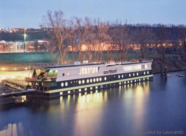 Imagen general del Hotel Golf Yacht Prague. Foto 7