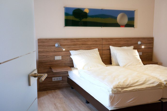 Imagen de la habitación del Hotel Golf and Country. Foto 12