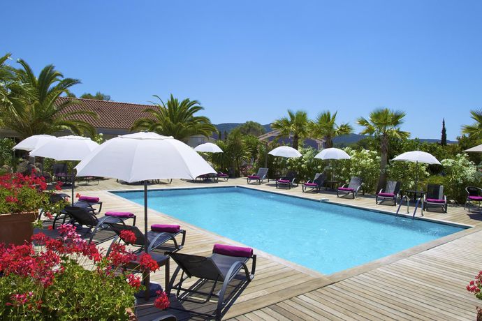 Imagen de la piscina del Hotel Golfe, Porto Vecchio. Foto 16