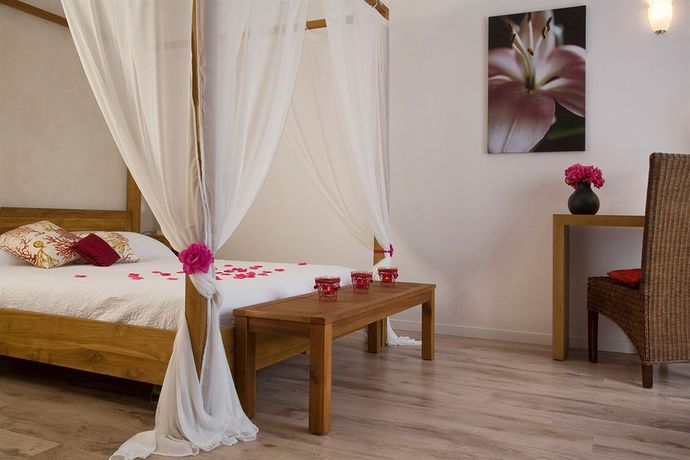 Imagen de la habitación del Hotel Golfe, Porto Vecchio. Foto 8