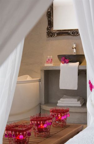 Imagen de la habitación del Hotel Golfe, Porto Vecchio. Foto 9