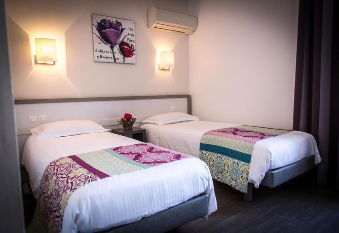 Imagen de la habitación del Hotel Golfe, Porto Vecchio. Foto 10