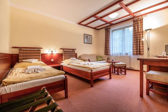 Imagen de la habitación del Hotel Golfer. Foto 3