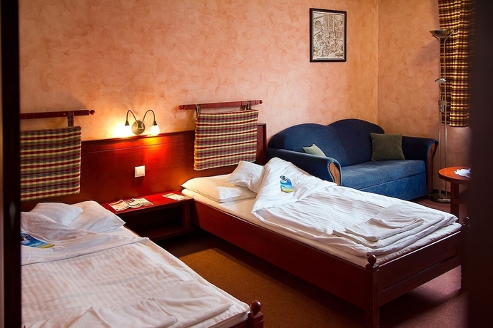 Imagen de la habitación del Hotel Golfer. Foto 4