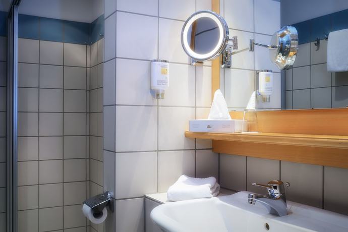 Imagen de la habitación del Hotel Golfhotel Fahrenbach. Foto 11